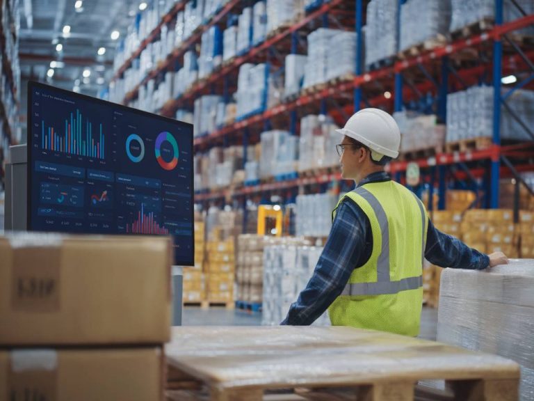 L&rsquo;impact du e-commerce B2B sur les chaînes d&rsquo;approvisionnement internationales en 2025